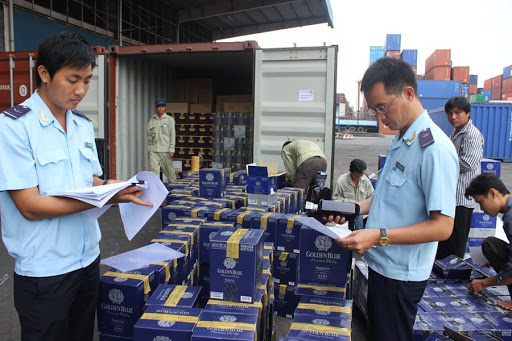 thủ tục nhập khẩu hàng hóa tại Việt Nam