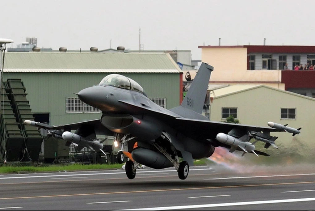 Hàn Quốc Cải Tiến Tiêm Kích Giá Rẻ: Đối Thủ Mới Của F-16 Mỹ