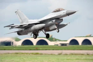 Hàn Quốc Cải Tiến Tiêm Kích Giá Rẻ: Đối Thủ Mới Của F-16 Mỹ