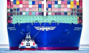 Một con tàu của hãng vận tải quốc gia HMM (Hàn Quốc). Ảnh: Theloadstar