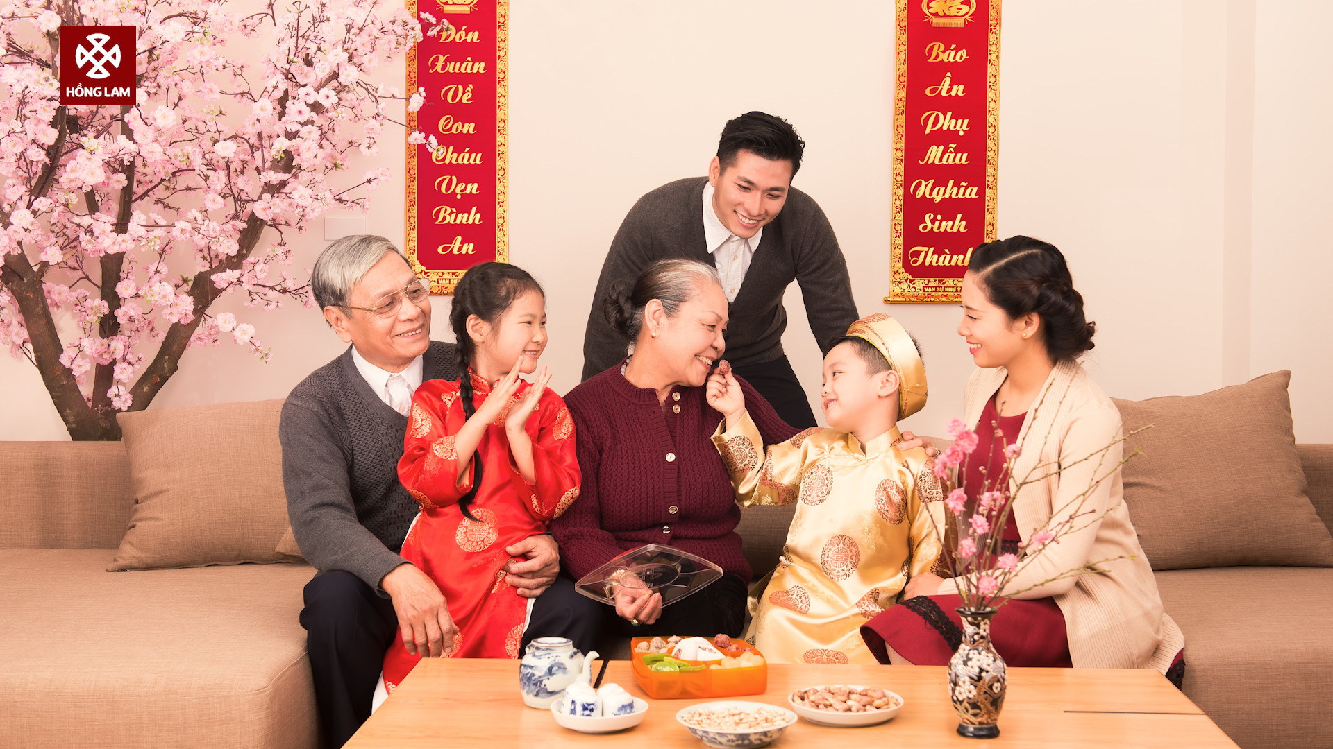 Những dịp người Việt tại Hàn Quốc thường gửi quà về Việt Nam