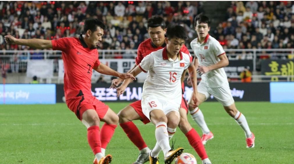 Kim Sang-sik: “Tôi sẽ chứng minh Việt Nam là cường quốc mới của bóng đá châu Á”